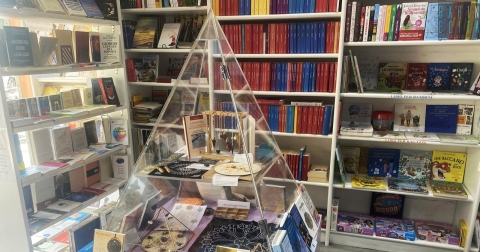 Cabala, cartomanzia, magia, alchimia: viaggio nel misterioso mondo della letteratura esoterica